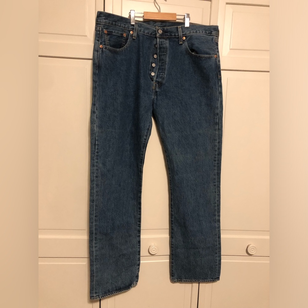 Men's Blue Levi’s button fly 501 Jeans